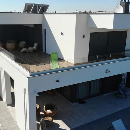 Villa Ula In Pula With Heated Pool And Sauna المظهر الخارجي الصورة