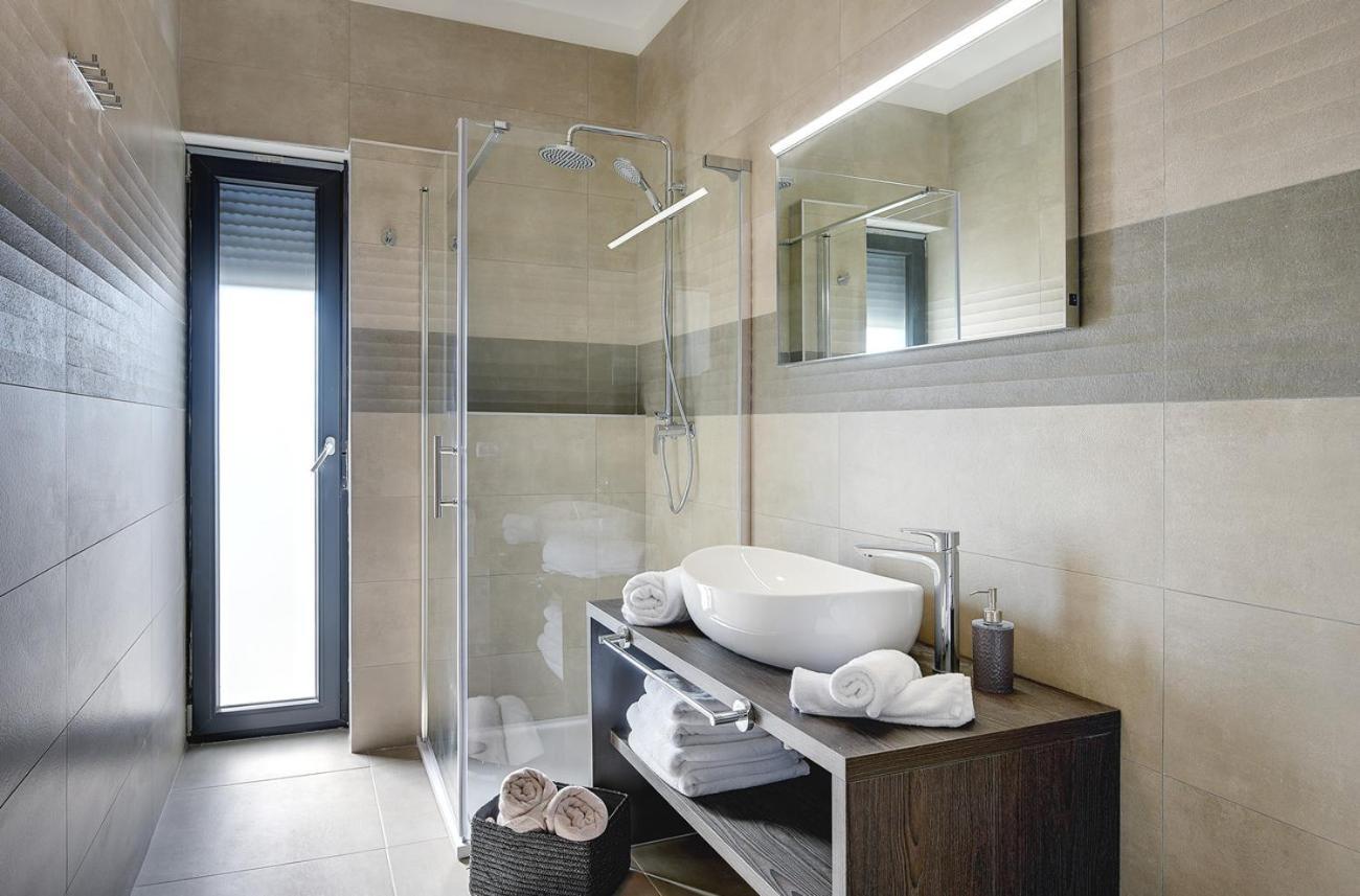 Villa Ula In Pula With Heated Pool And Sauna المظهر الخارجي الصورة